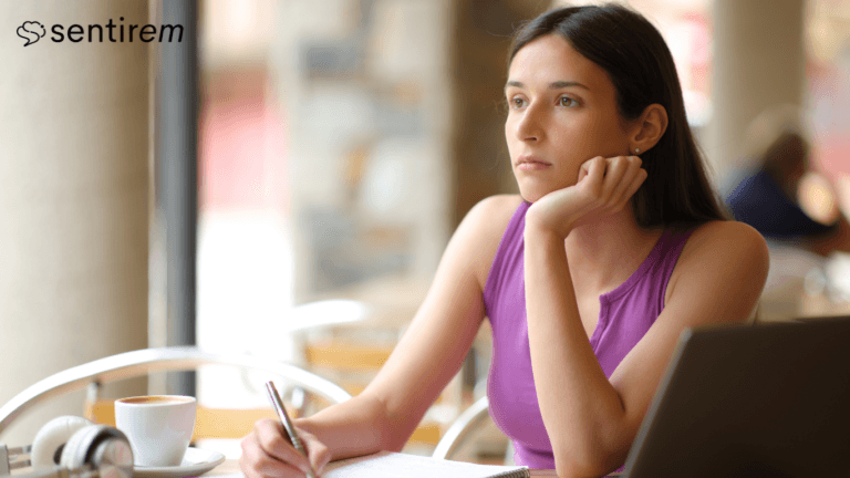 ¿Por qué siento que mi vida no tiene sentido? Causas, señales y qué hacer